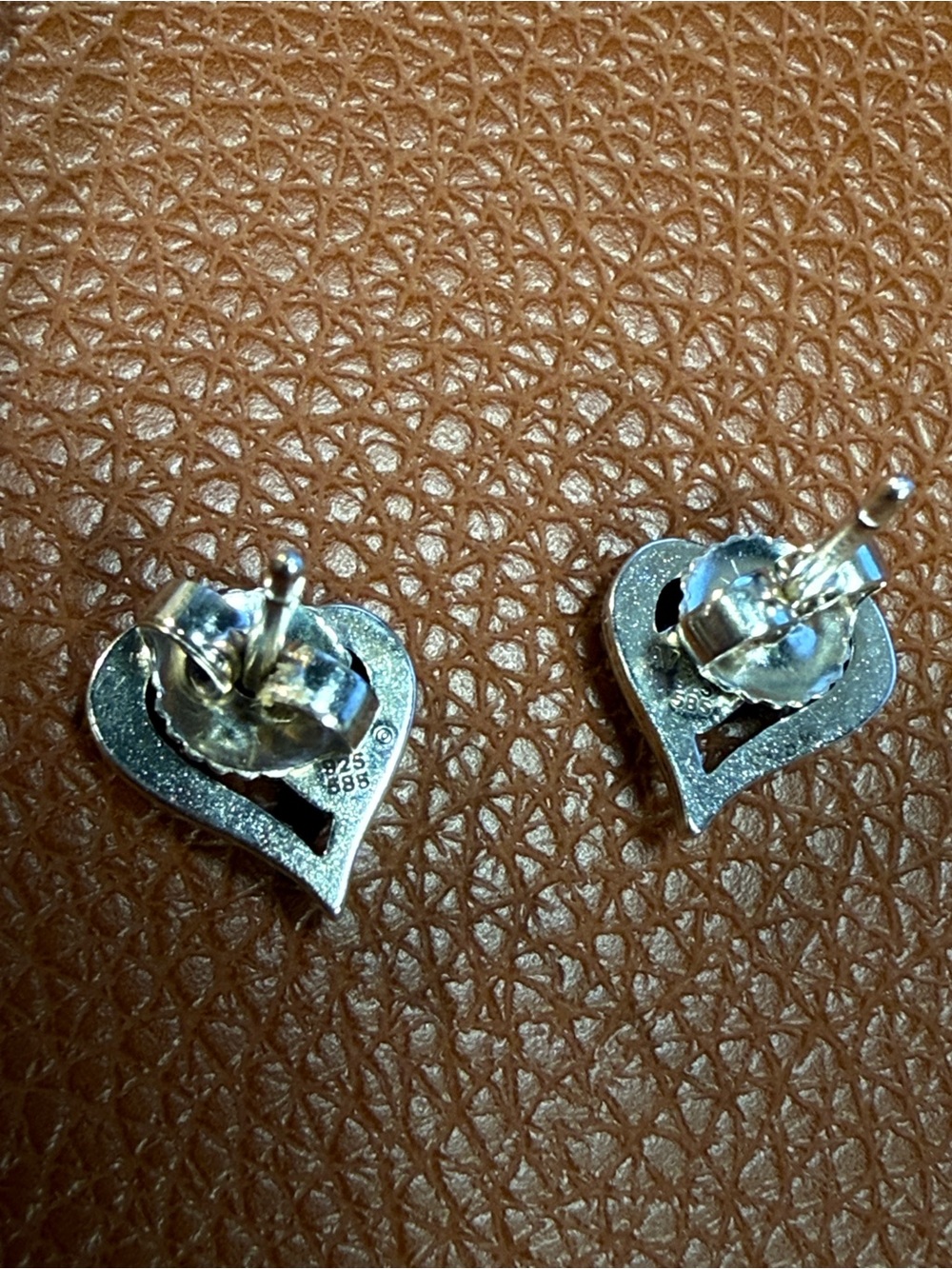 James Avery Joy of My Heart Silver and 14k Gold Necklace and Earring Set - Picture 8 of 9